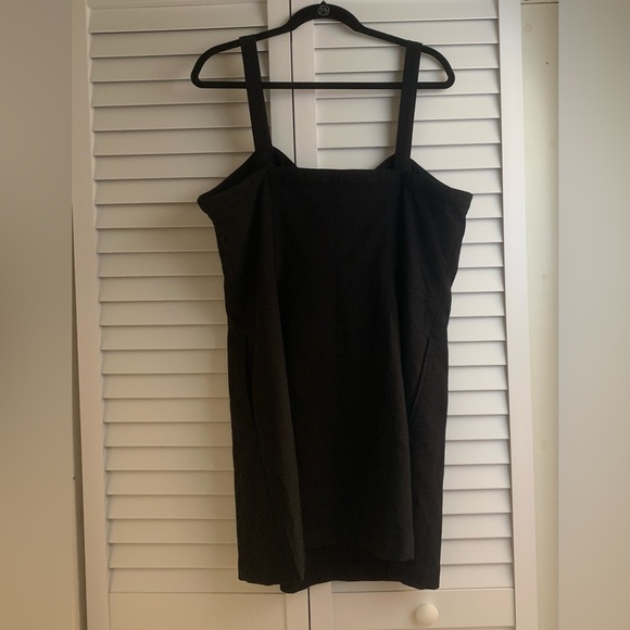 NWT Abercrombie & Fitch dress - Picture 6 of 9